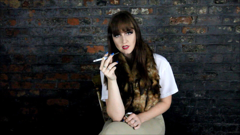 Vivienne l'Amour: Vivienne L'amour - Smoking Fettish