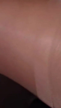 Latex en fijne lingerie voor koppelspellen met een ruimtekut