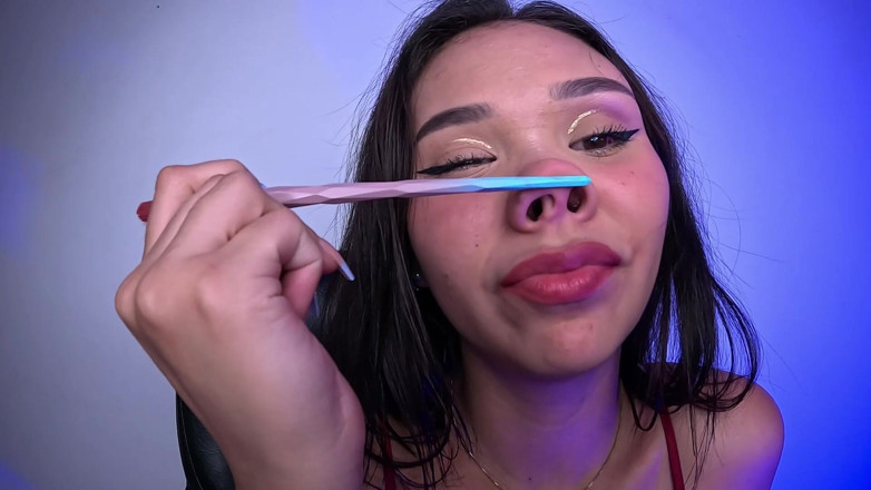 Angellkink: Do You Want to Play with My Pignose
