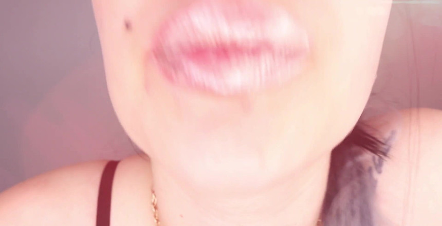 Goddess Misha Goldy: Tvůj zpocený sen, kde se Francouzka líbá a já dokončuje...