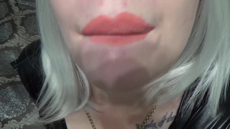 Goddess Misha Goldy: Alimente-me seus sucos e então você mesmo (gigante, JOI)