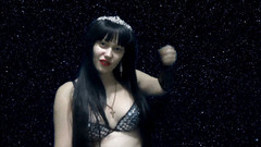 Goddess Misha Goldy: 星空の下でザーメンカウントダウンで指示をジャークオフ