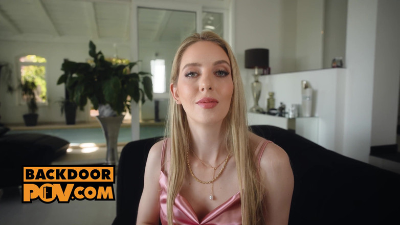BackdoorPOV: POV - あなたの新しいポルノスターの才能カロライナサベージを叩く