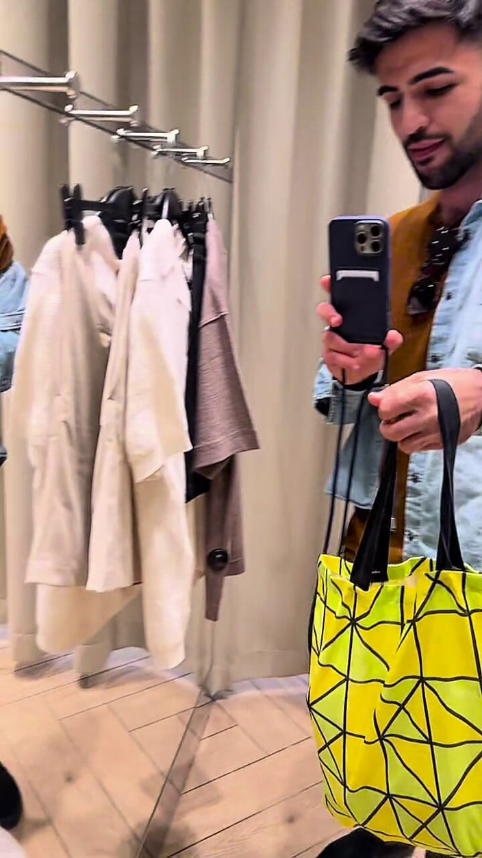 Fauster Rico: I Went in to Try on Clothes, and in the...