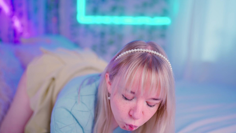 Jolie Lyon: Podvádění s tyranem vaší přítelkyně