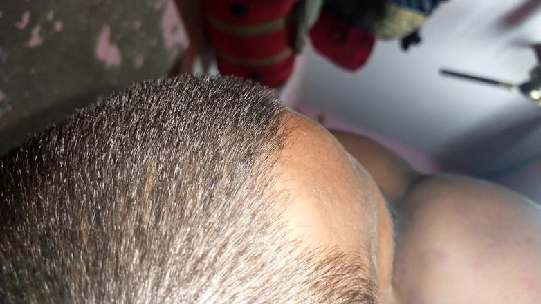Poojarani125: Eu chupei a buceta da madrasta primeiro e tirei a água