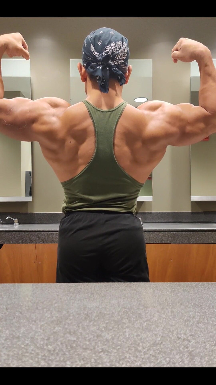 Benji Bastian: Только один из бесчисленного количества видео, которые у меня есть.