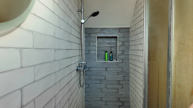 Uk Joolz: More Shower Time Fun