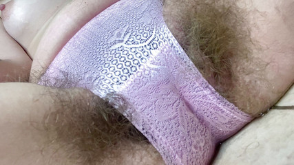 Cuteblonde666: Mokré kalhotky chcaní (čůrání)