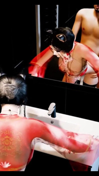 China Chick balla e scopa in bagno - Hentai 3D senza censure