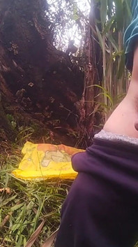 Hot Masturbate at the Bottom of My Garden