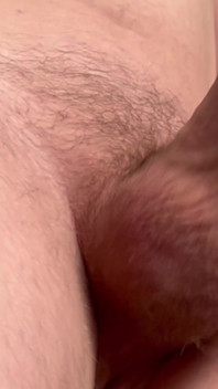 POV Je zit op je knieën en hij komt op je gezicht