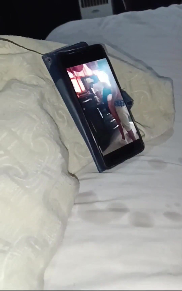 Karely Ruiz: 18-jährige stiefschwester gibt mir ihren arsch, damit ich ihre neuen...