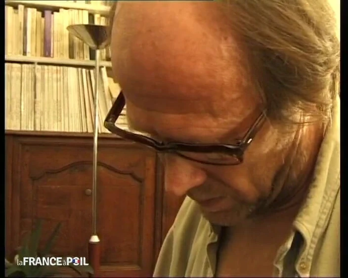 French Family Secrets: Студентка из пластического искусства проверяет таланты своего учителя