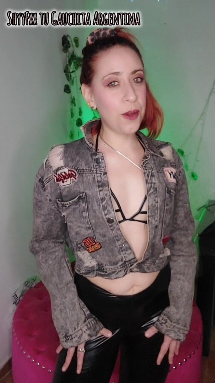 ShyyFxx tu Gauchita Argentina: Your Big-ass Goth Friend Is Unsatisfied!! She's Coming for Your...