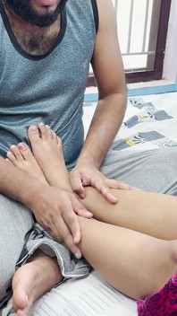 Step Stepbrother Seduce Step Stepsister for Feet Massage and Feet Kiss
