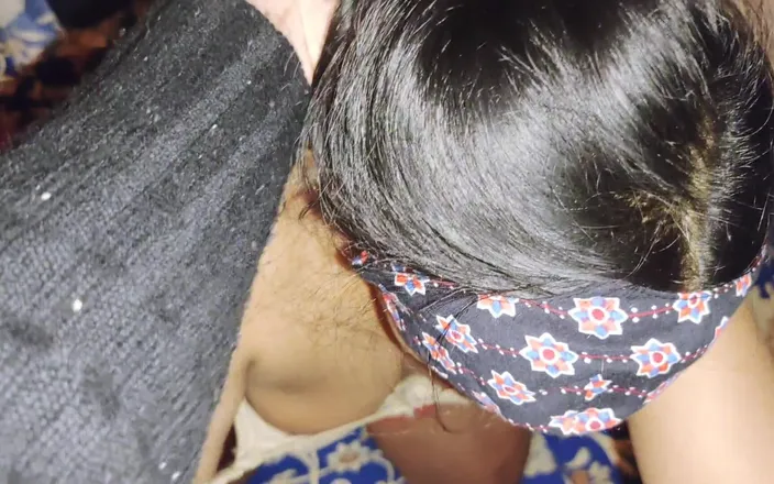Faryal: Desi Horny Girl Handjob Hot Cum