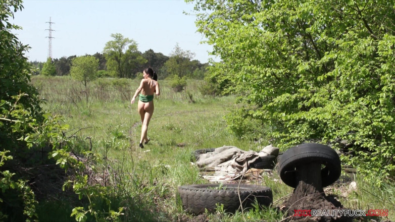 Czech Pornzone: Cavalca per scopare- veronica