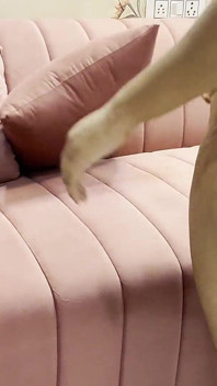 Als ich allein zu hause war, kam mein nachbar bhabhi zu mir, um zucker zu kaufen