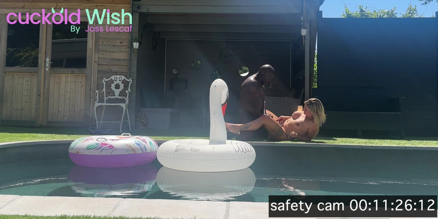 Joss for Cuckold wish: Lumacarie dikongkek di kolam renang