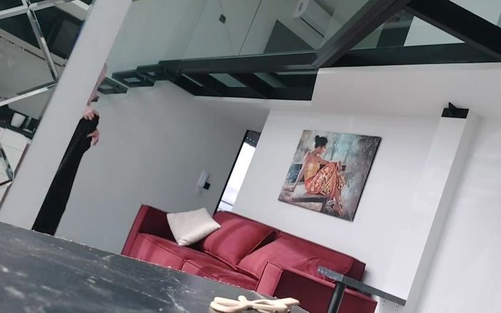 GinnaGg: Geile huisvrouw
