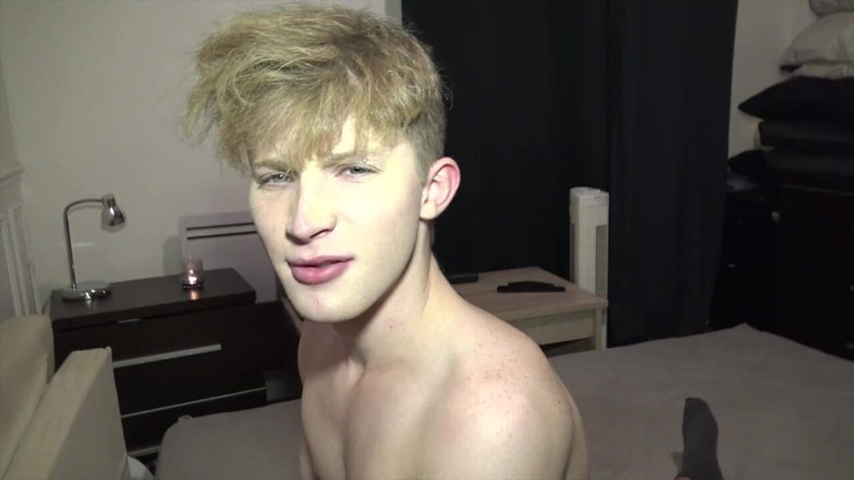 Only bareback sex party with friends: Blonďatá twink surová ošukaná Arabem