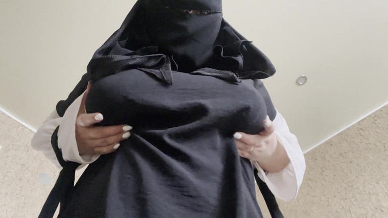 Lux Eva: Porno arabo