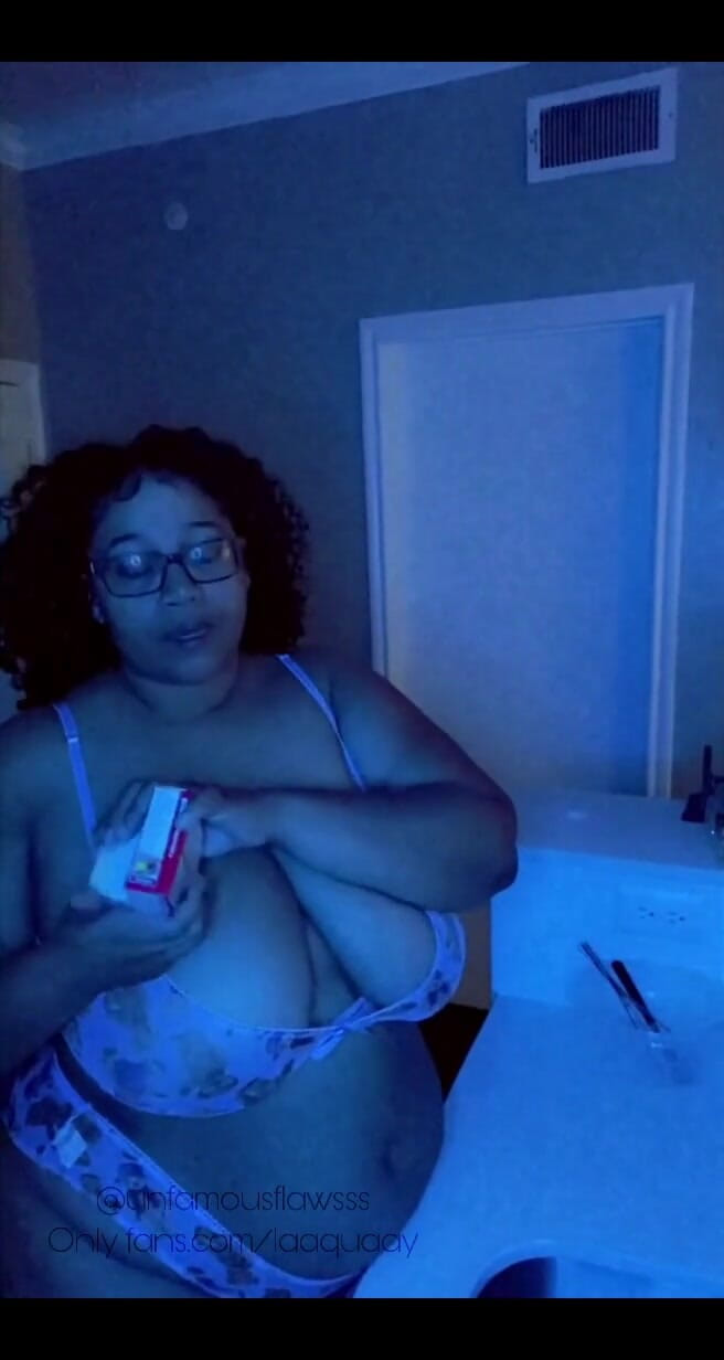 Biggdebbie solo: I’m sober asf.