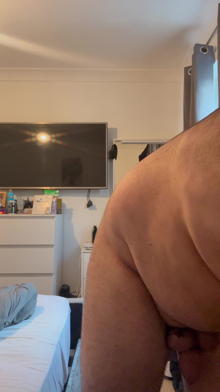 Shaun Cbt: Perbudakan kontol dan peler di balik pakaian