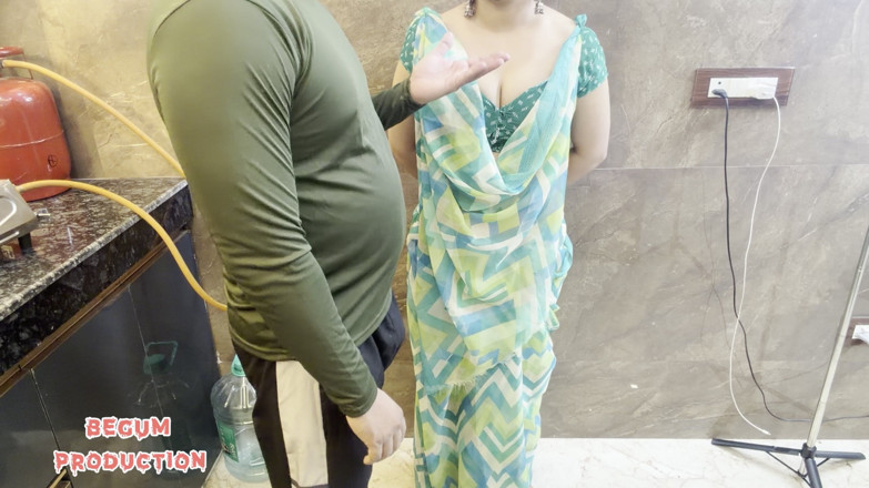 Rukshaar Begum: Lady Houseowner Got Fucked by Tenant