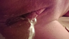 Mistress_GR: Потужний золотий струмінь з анальним газом