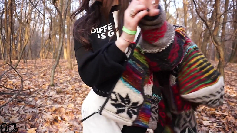 ElivaLove: Hard Blowjob in the Woods (with Swallowing) to a Hairy Cock