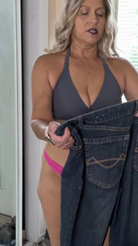 Milf low rise jeans zkoušení a protahování