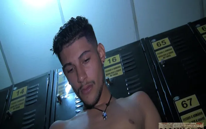 Dirty tricks gays: Boy Gostoso Ficou Com Tesao No Personal Trainer E Foi...