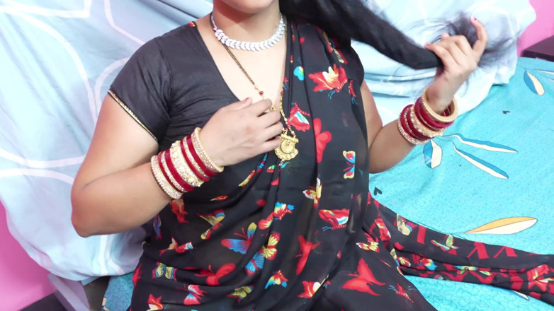 Nelam bhabhi: The Stepson Made Dirty Remarks to His Stepmother