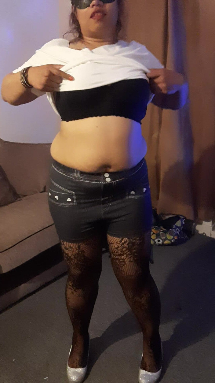 Gloriousshelly: Lexy geht zu Lodger