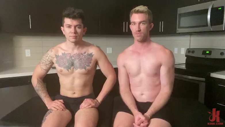 Kinky Bites Gay: Nick Fitt and Clark Davis-fitt: Kinky Massage