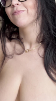 Bouncing Boobs and Joking Between Shoot:) Plus Slow Motion Bouncing My Boobs