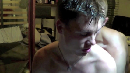 Crunch Boy: Kenz трахнул огромный член его лучшего друга