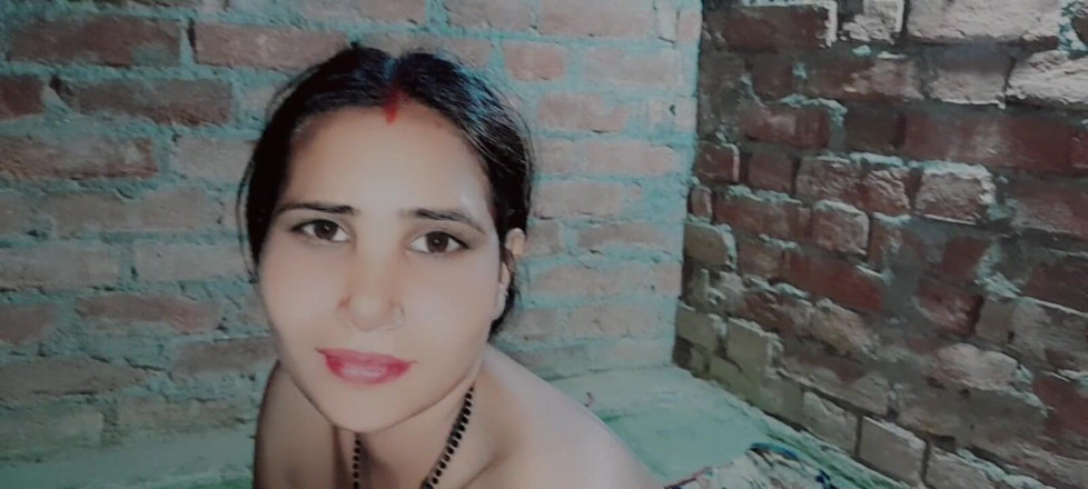 Renudbf: पहले भाभी के पूरे शरीर की मालिश की, फिर भाभी की चूत चाटा और उसे हॉट बनाया और फिर शानदार सेक्स किया।