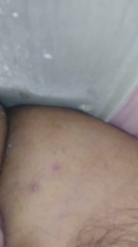 Fare sesso con una ricca latina, una giovane vergine di 21 anni con un grosso culo bianco.