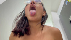 Saraymike: Kakak Tiri Keldai Besar Saya Suka Menggosok Lidahnya Seksi Menindik...