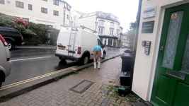 Olämplig kjol för blåsiga dagar