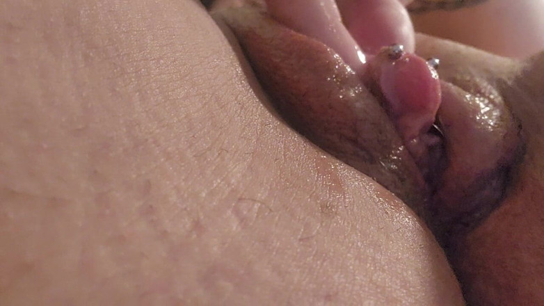 Ecko Belle: 特写 - 抽我的大阴蒂和高潮