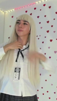 Ladyboy Changing Clothes, Cosplay From Runa to Red Lingerie