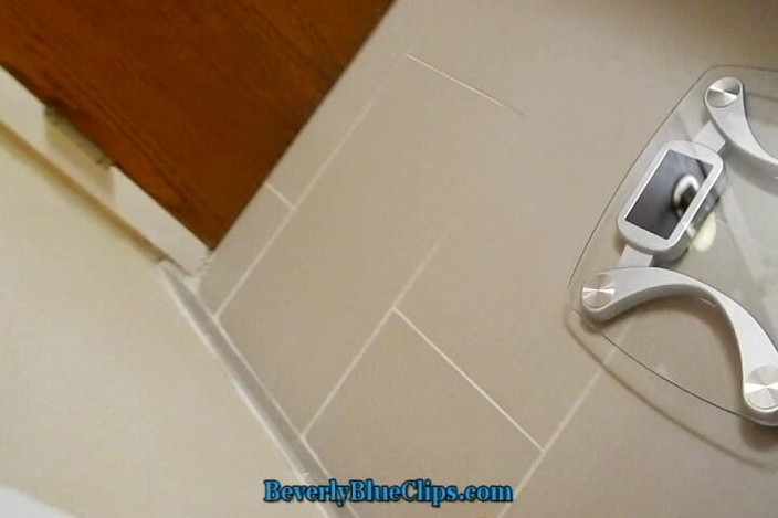 Beverly Blue: 大胖美女和愚蠢的秤