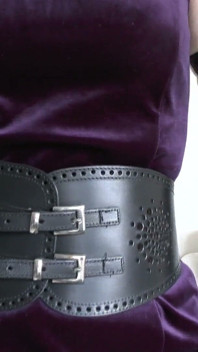 Geniş sıkı kemerler bölüm 83 bayan victoria valente