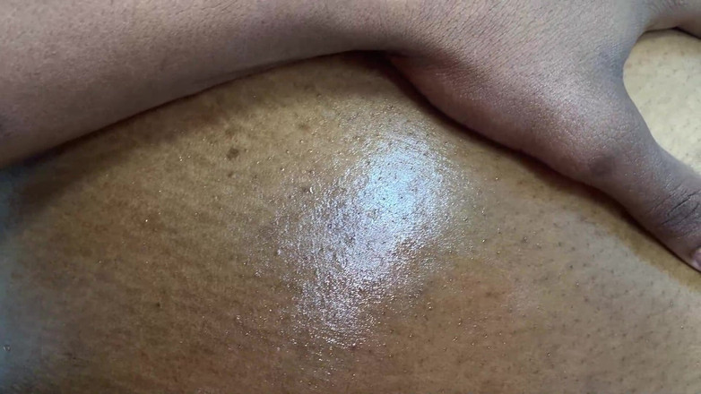 omairaberbatov: Masaje Termina El Follada a La Vecina Infiel