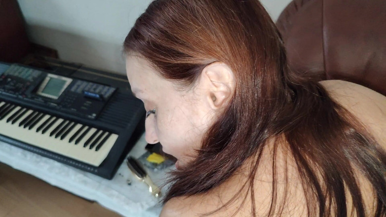 Tumanova Alina: El Hijastro Atrapó a La Madrastra En La Virgen Con...