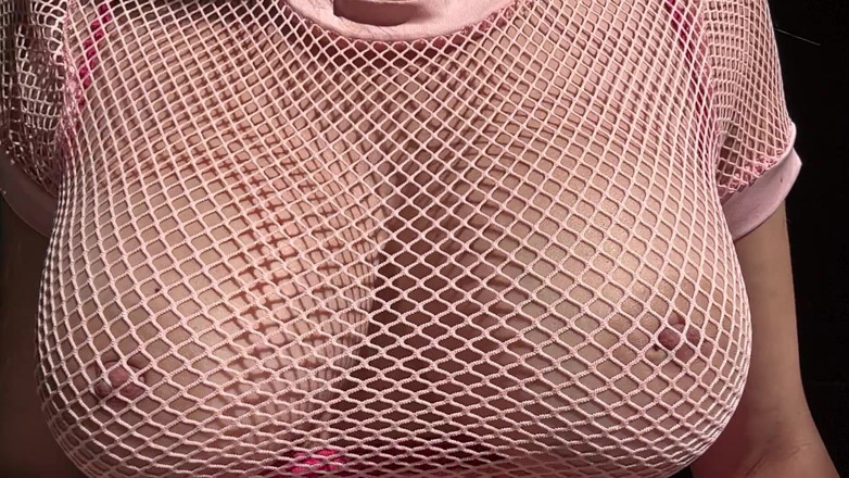 Artemisia Love: Italiana peituda milf Artemisia Love mostrando seus peitões com tesão...